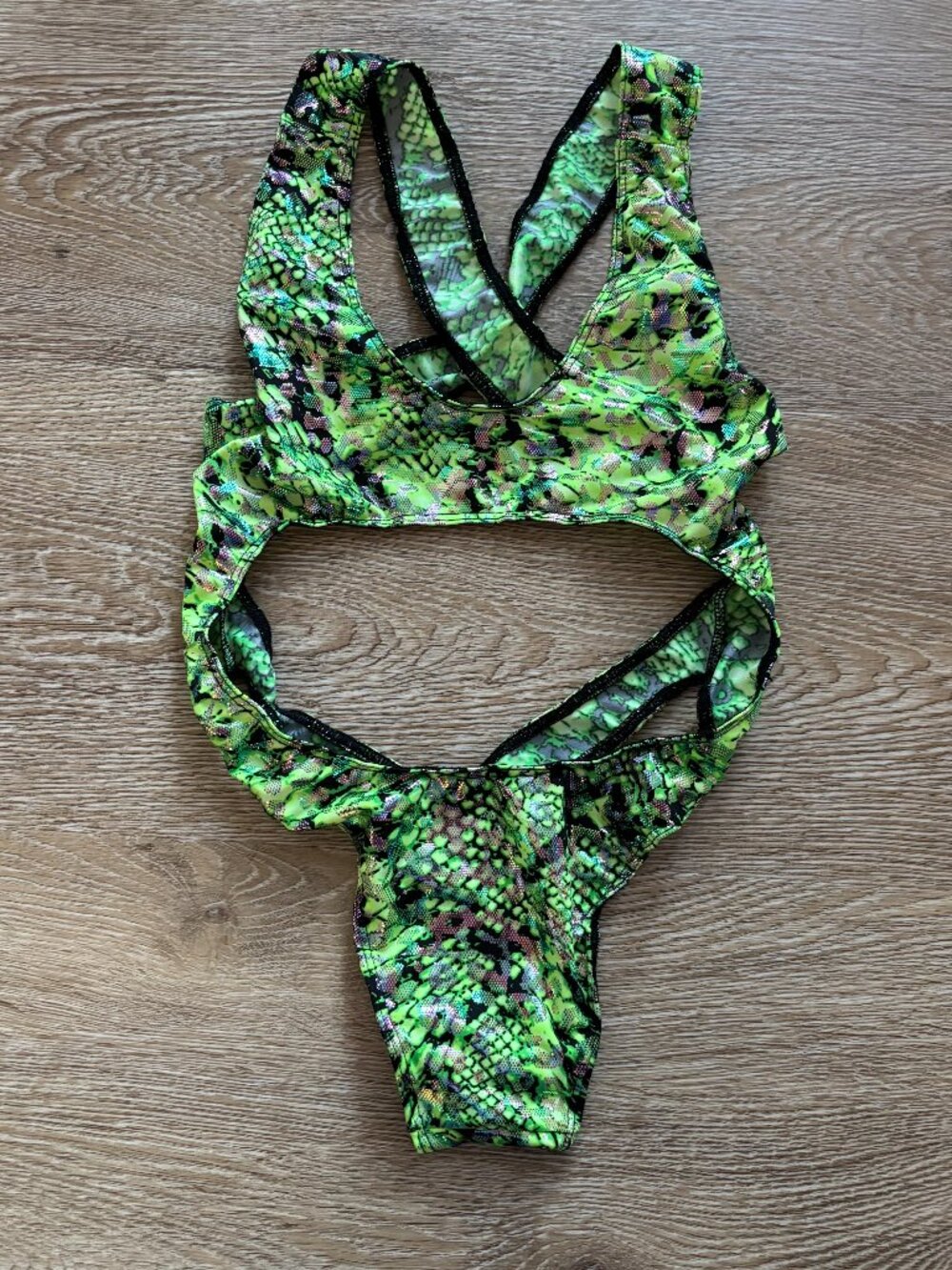 GUC MSM Mirabelle Bodysuit - Green,  Fits size XS-S